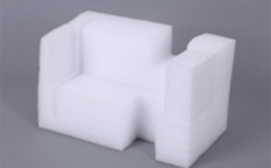 企業(yè)為什么更應(yīng)該選擇珍珠棉板材包裝?